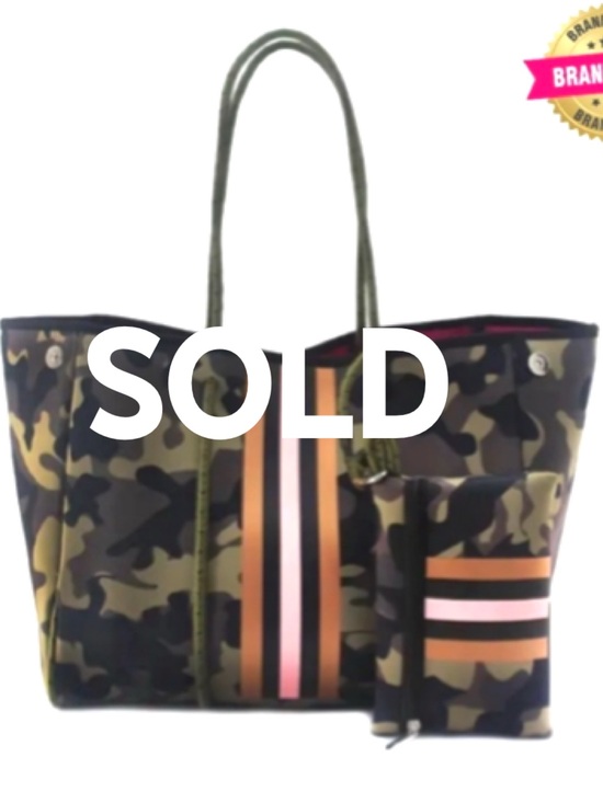 Unbranded Handbags - Large Capacity Neoprene Camouflage Tote Bag w/ Coin Pouch